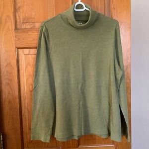Duluth Trading Co Olive turtleneck